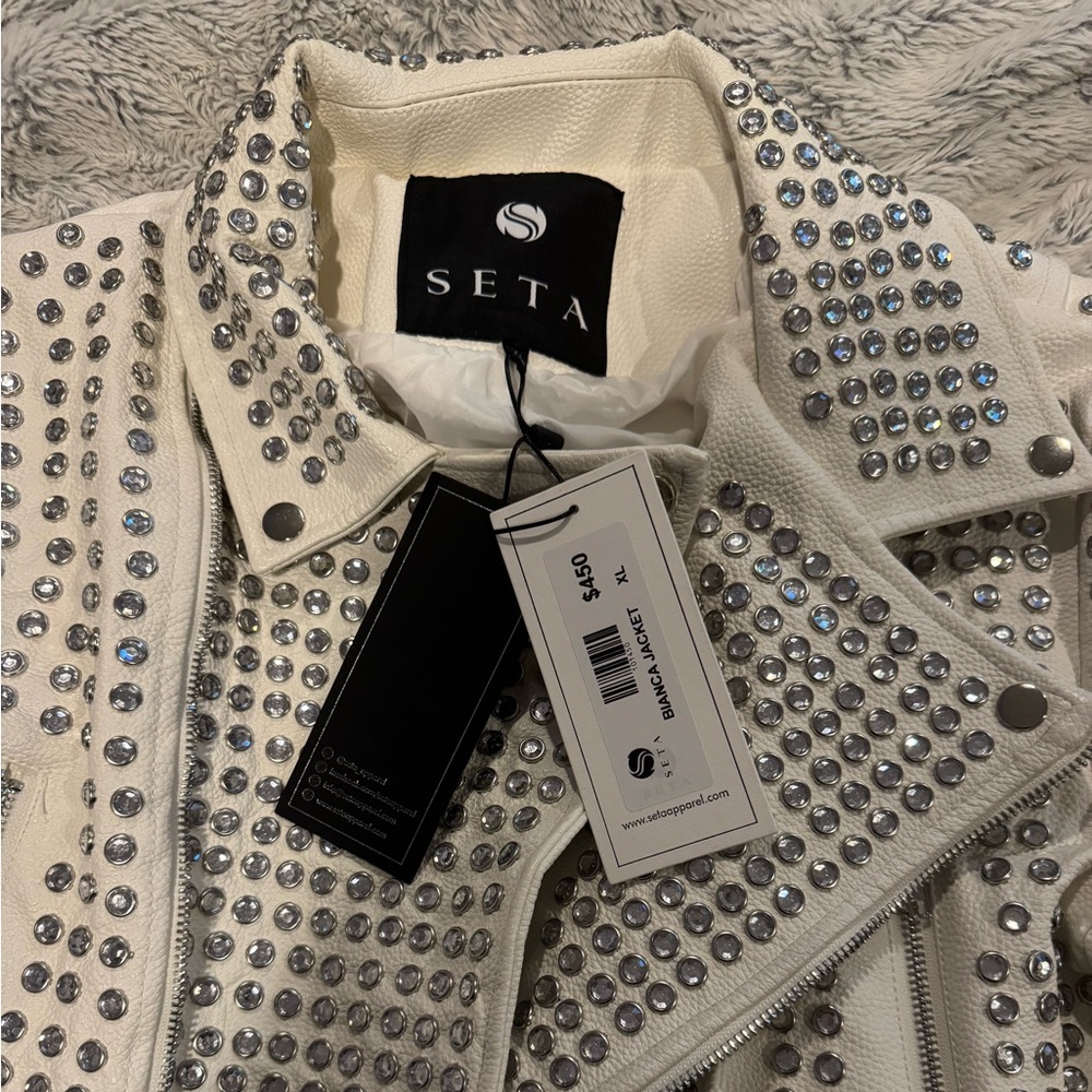 Seta Bianca Jacket- Studded White Cropped Moto Jacket - Women - Picture 5 of 5